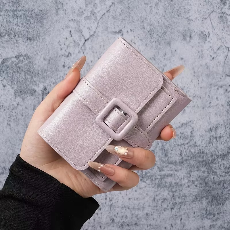 Carteira curta feminina de alt - Wallets avaliação e preço